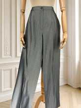 Încarcă imaginea în vizualizatorul Galerie, Costum vintage din amestec de lână mărimea M