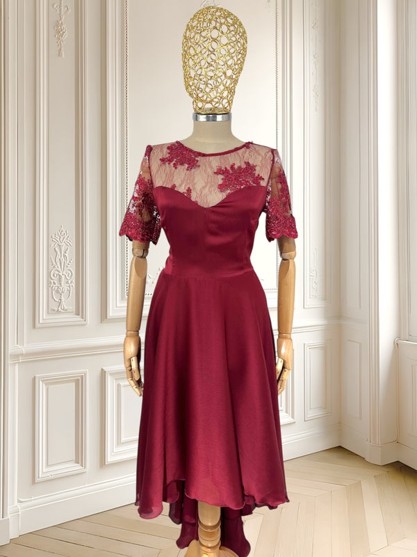Rochie elegantă cu dantelă mărimea L