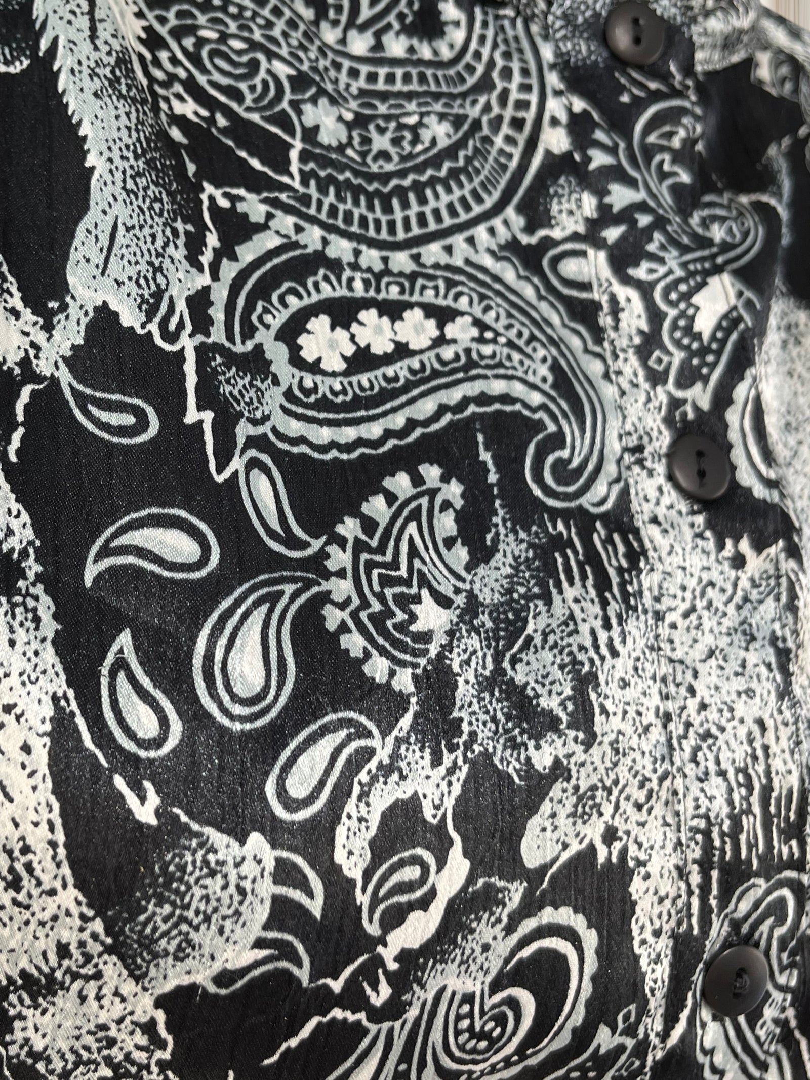 Cămașă satinată cu print paisley potrivită pentru L/XL