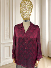 Încarcă imaginea în vizualizatorul Galerie, Cămașă vișinie din cupro mărimea L
