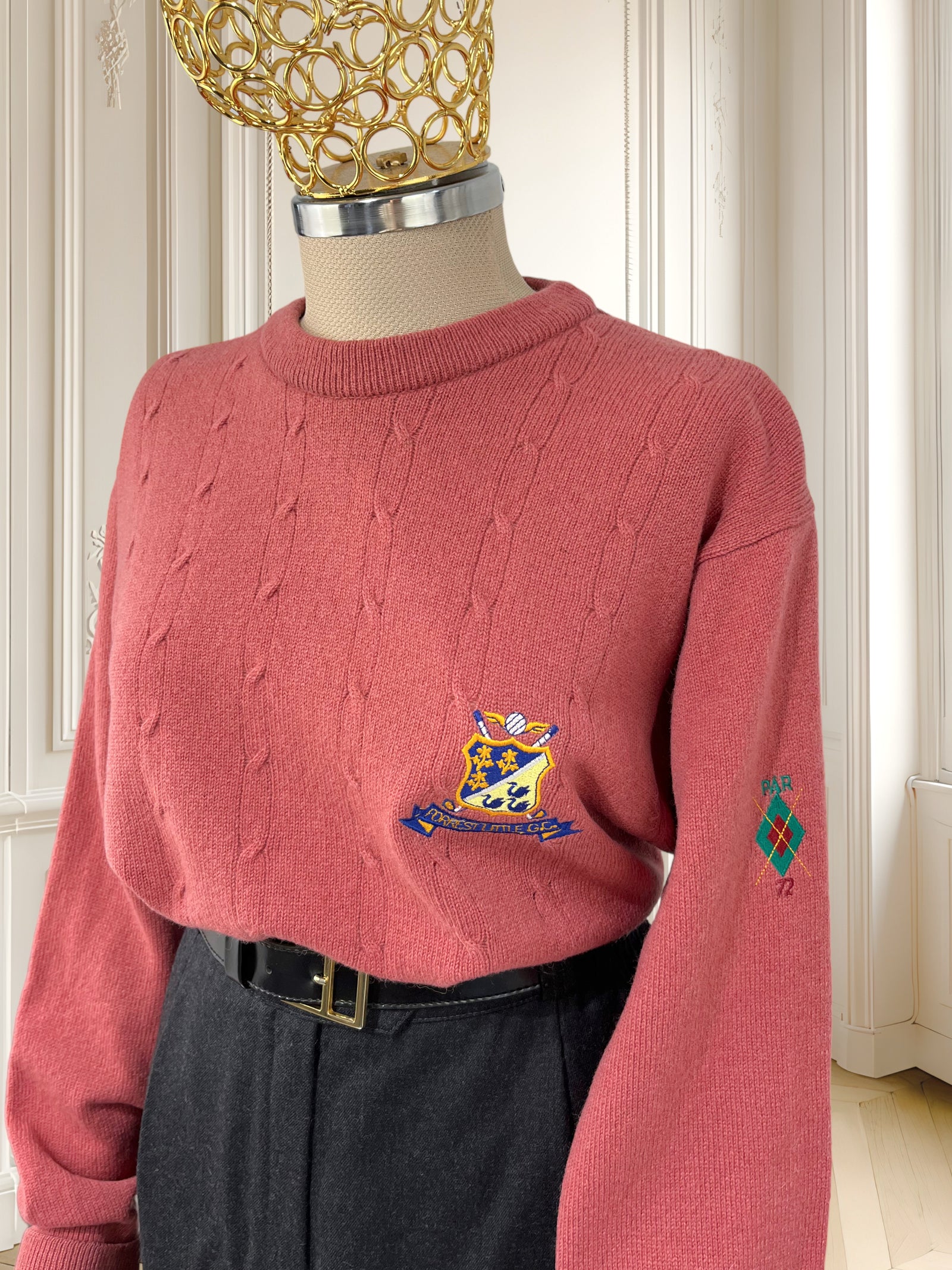 Pulover vintage din lână pură potrivit pentru M/L