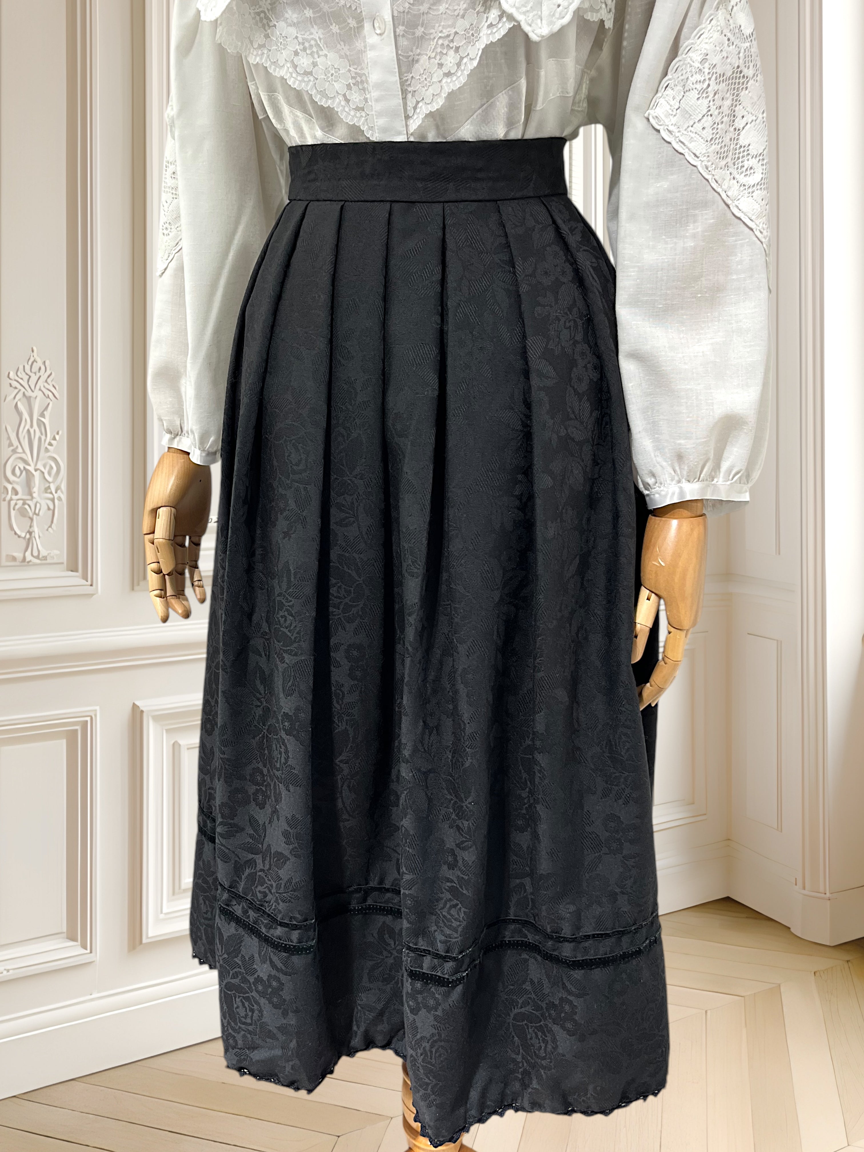 Fustă vintage din amestec de lână mărimea L