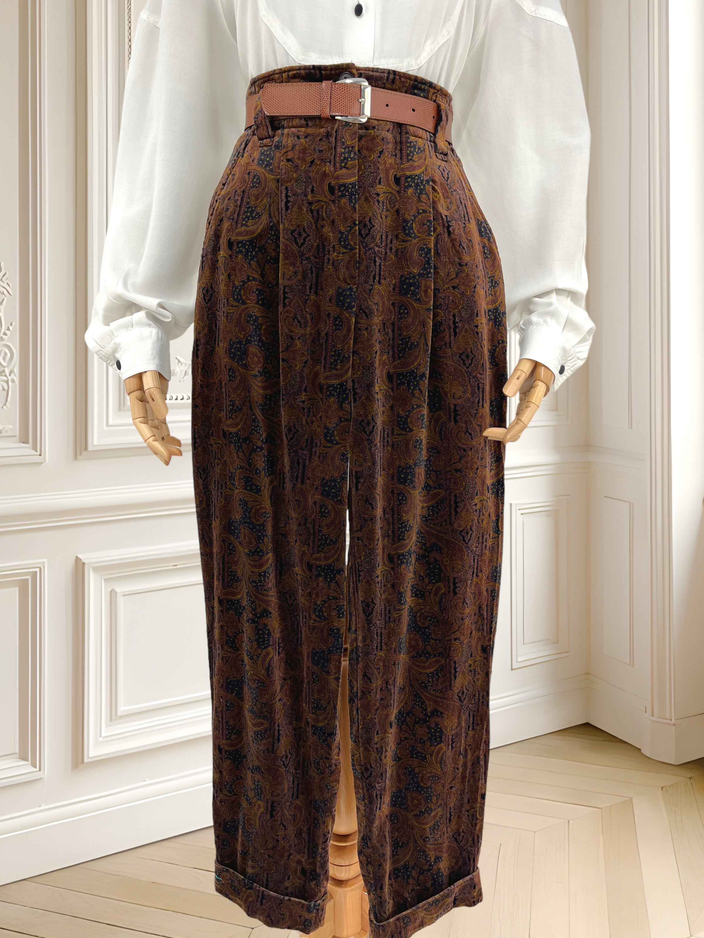 Pantaloni vintage Betty Barclay din catifea mărimea S