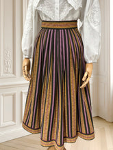 Încarcă imaginea în vizualizatorul Galerie, Fustă vintage din bumbac mărimea S
