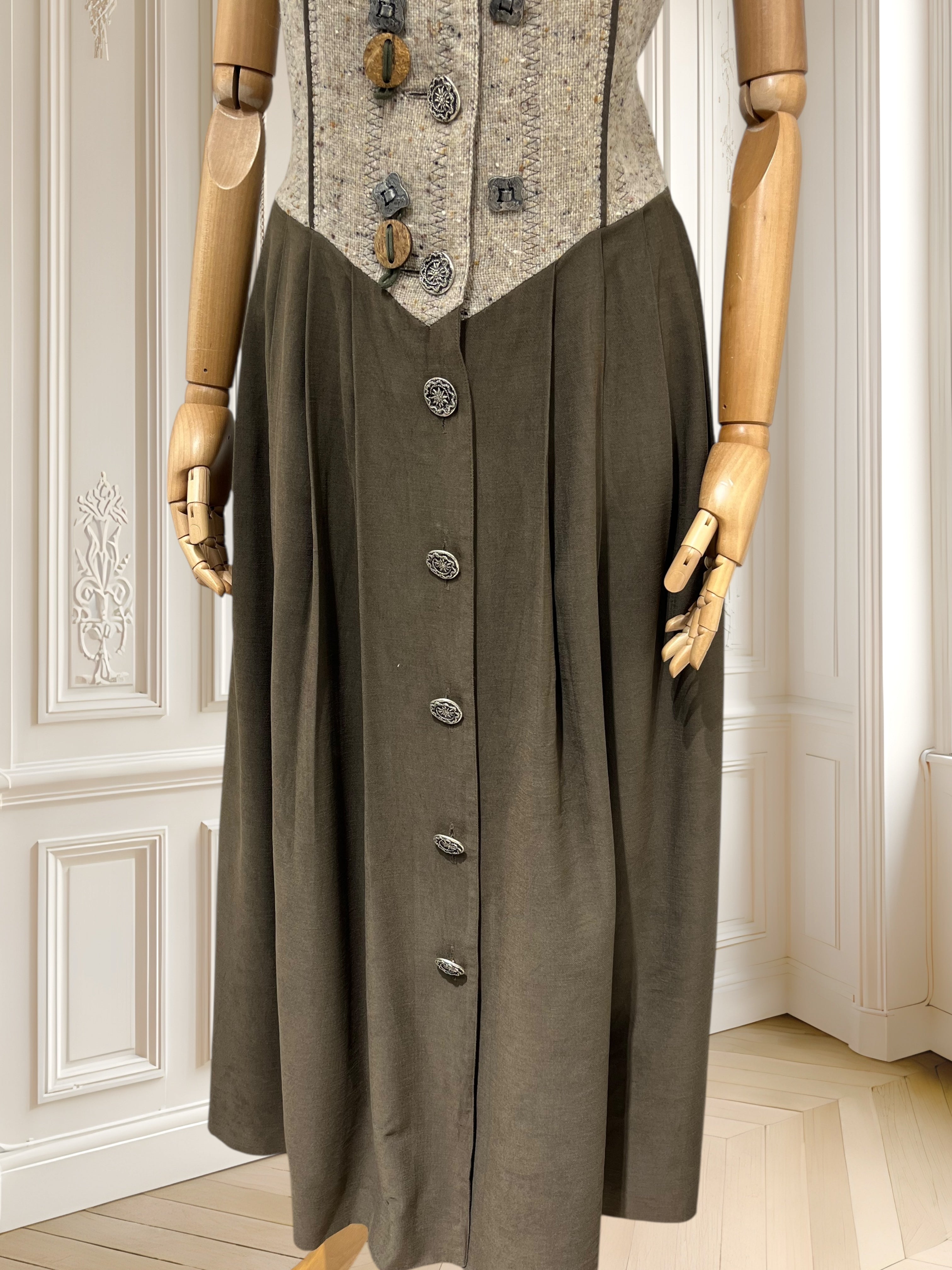 Rochie vintage din amestec de lână și vâscoză mărimea L