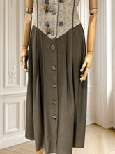 Încarcă imaginea în vizualizatorul Galerie, Rochie vintage din amestec de lână și vâscoză mărimea L

