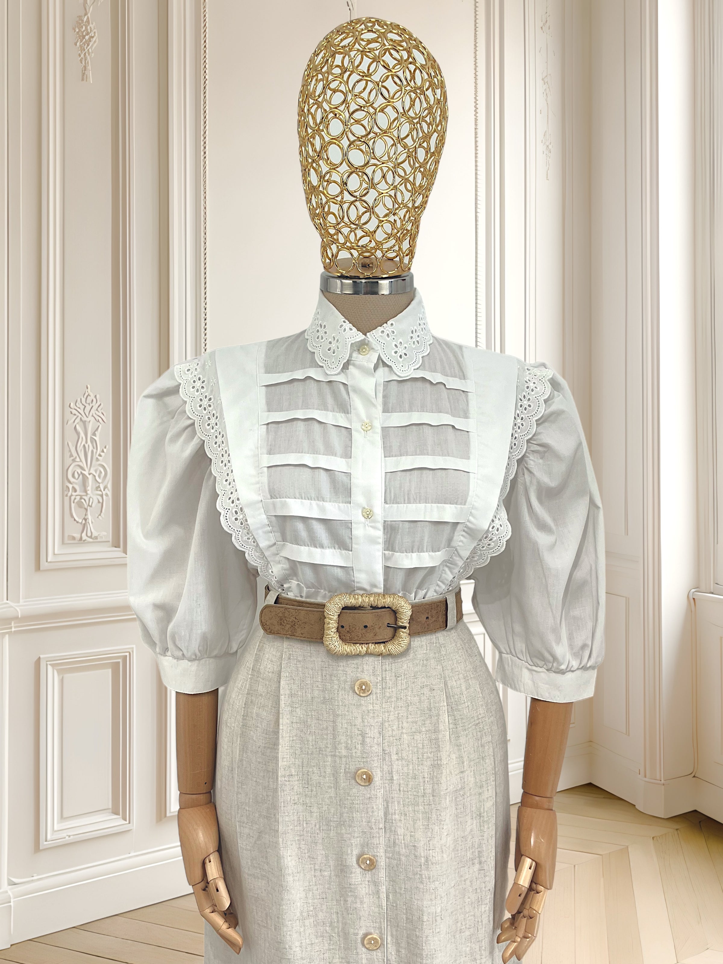 Cămașă vintage cu broderie mărimea L