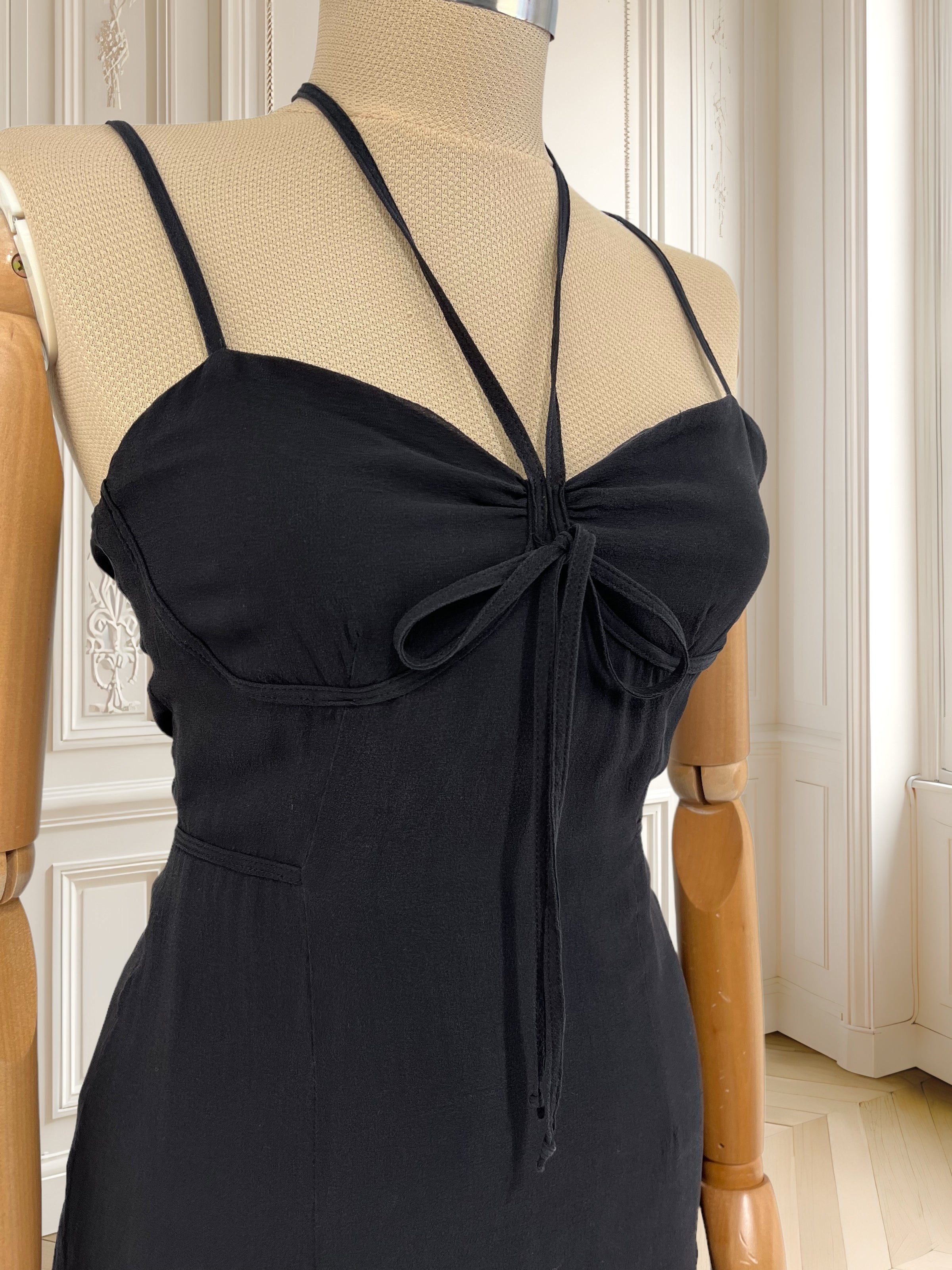 Rochie neagră din mătase naturală potrivită pentru XS/S