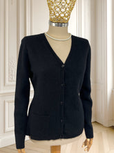 Încarcă imaginea în vizualizatorul Galerie, Cardigan vintage din cașmir mărimea M
