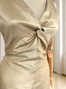Rochie crem cu efect sidefat mărimea M