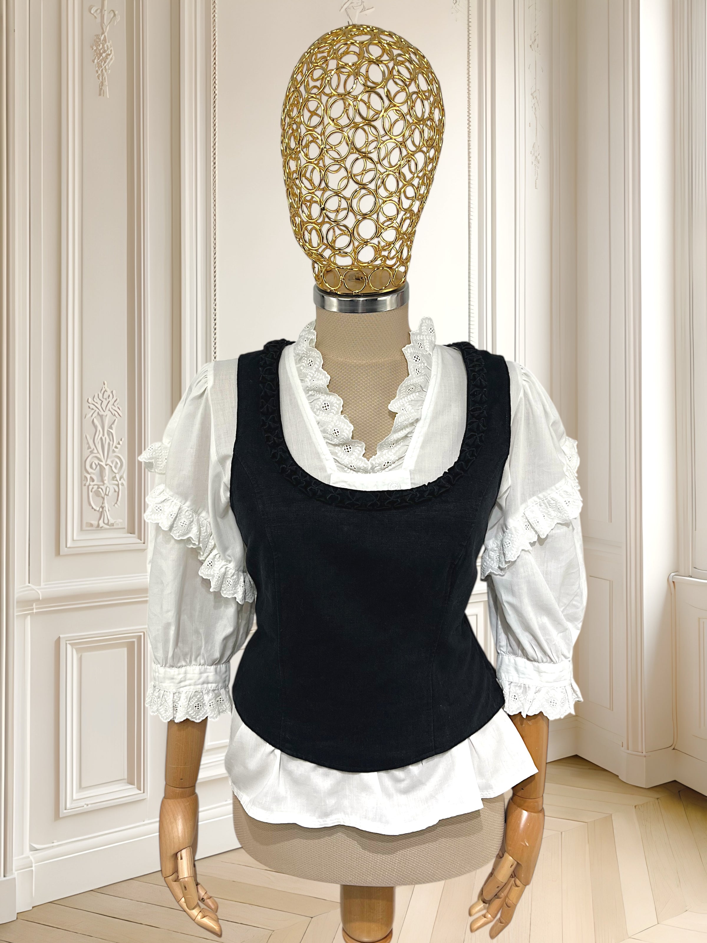 Top vintage din in potrivit pentru S/M