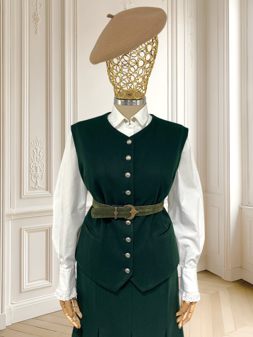 Vestă vintage din lână pură mărimea L