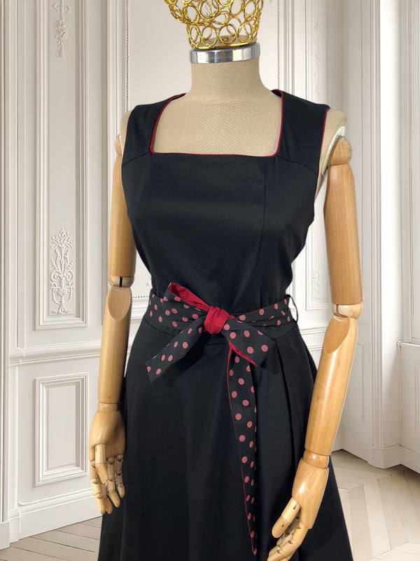 Rochie vintage cu talie accentuată mărimea M