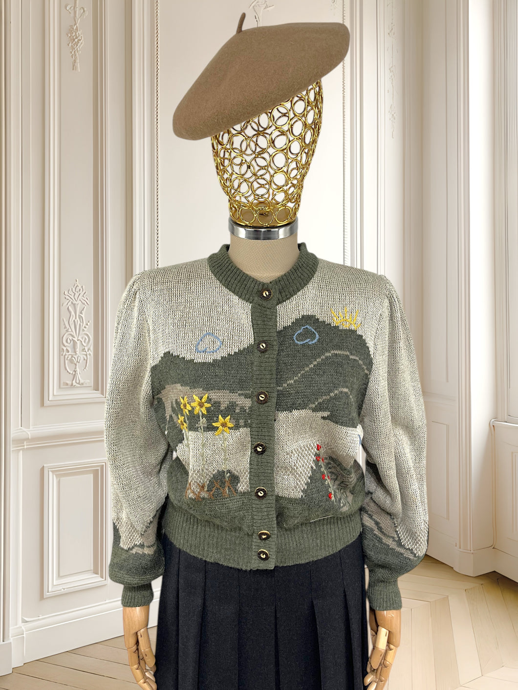 Cardigan din lână și in potrivit pentru M/L