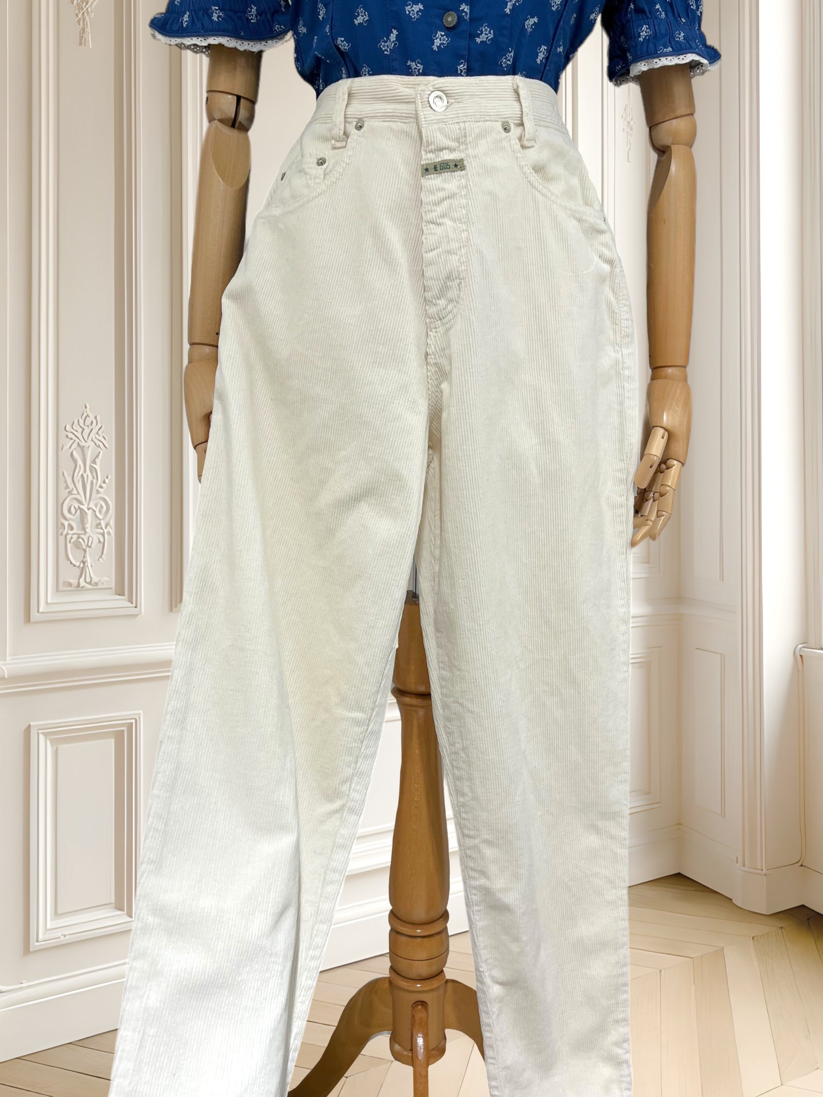 Jeans cu talie înaltă din catifea raiată mărimea S