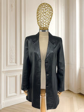 Încarcă imaginea în vizualizatorul Galerie, Jachetă vintage din piele moale mărimea M
