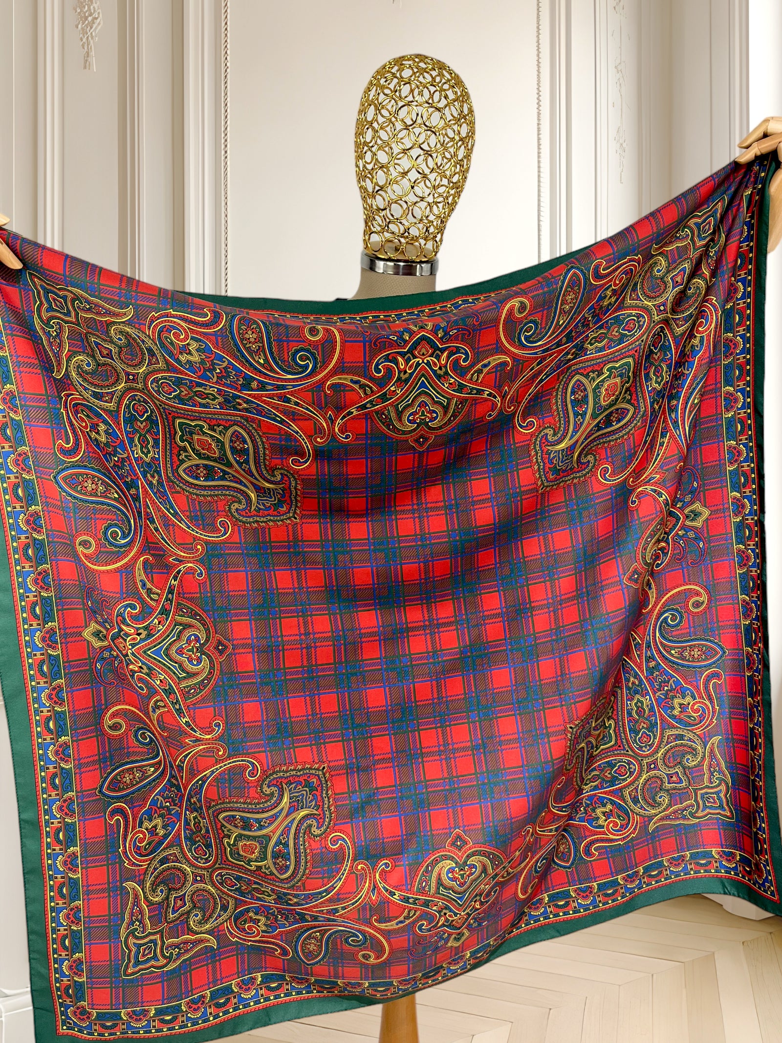 Eșarfă colorată cu print paisley