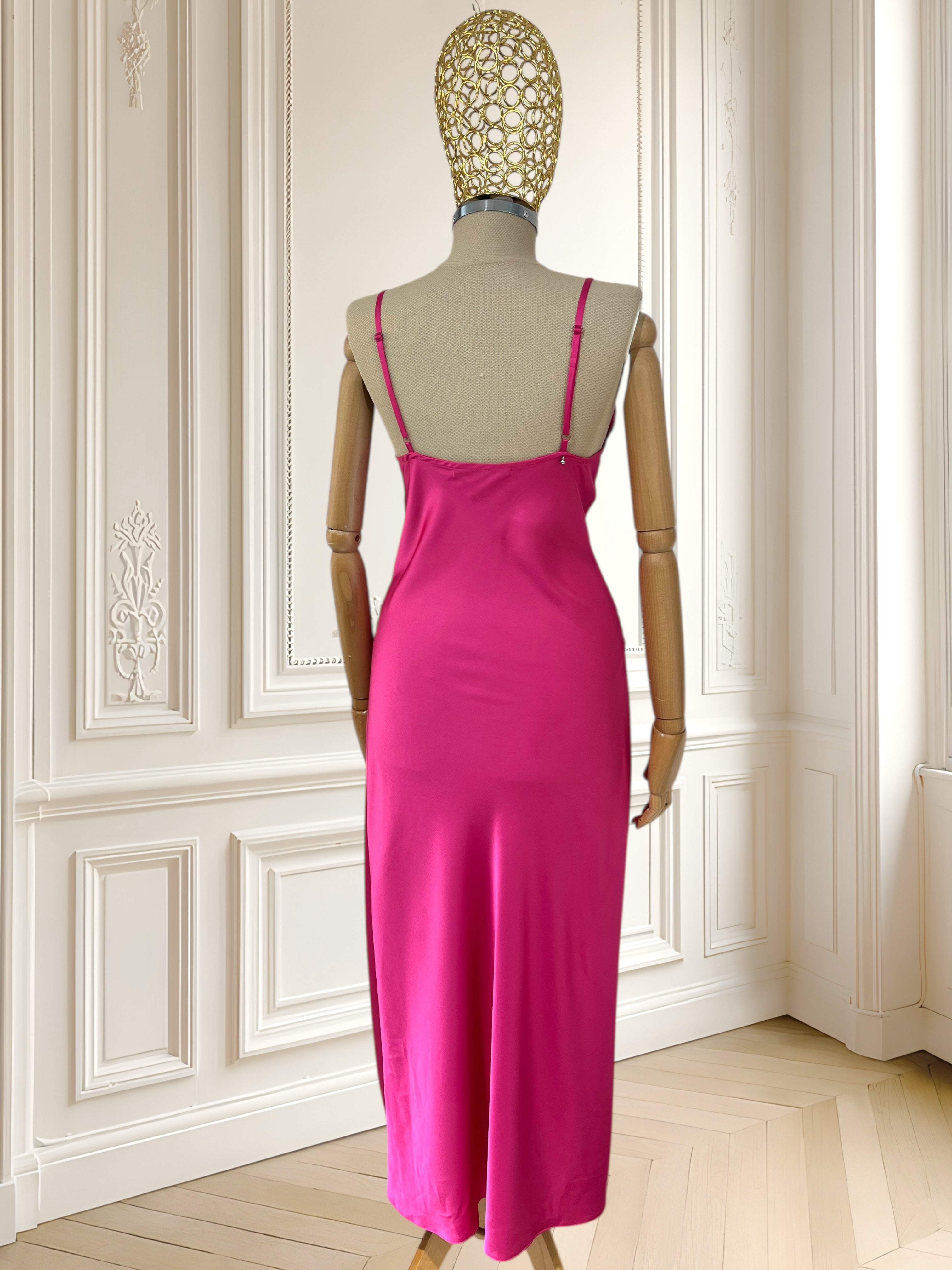 Rochie satinată roz mărimea M