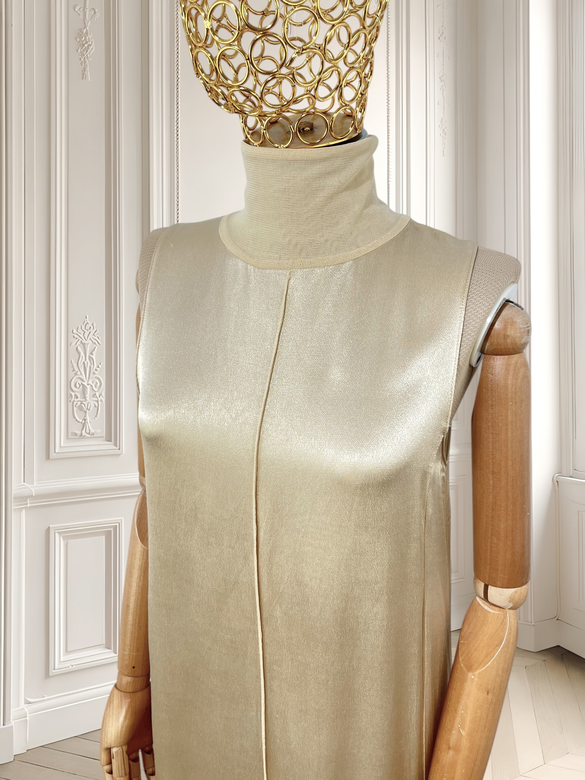 Rochie satinată din vâscoză potrivită pentru S/M