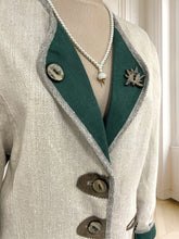 Încarcă imaginea în vizualizatorul Galerie, Sacou vintage din in potrivit pentru L/XL

