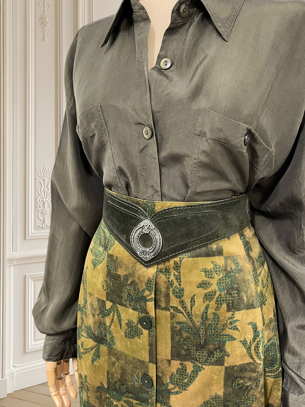 Centură vintage din piele întoarsă