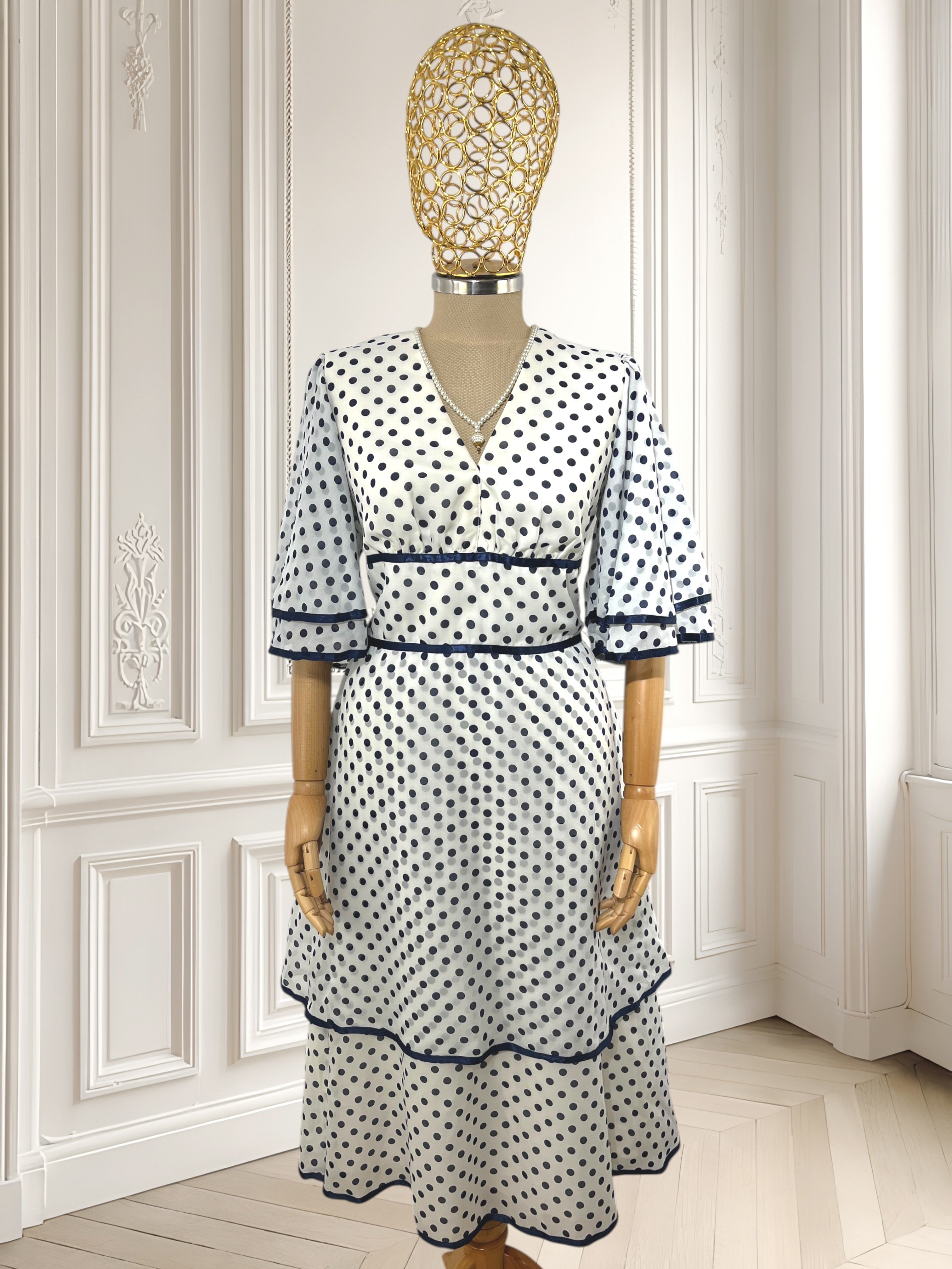 Rochie vintage cu buline mărimea M