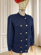 Încarcă imaginea în vizualizatorul Galerie, Cardigan vintage din lână pură mărimea M
