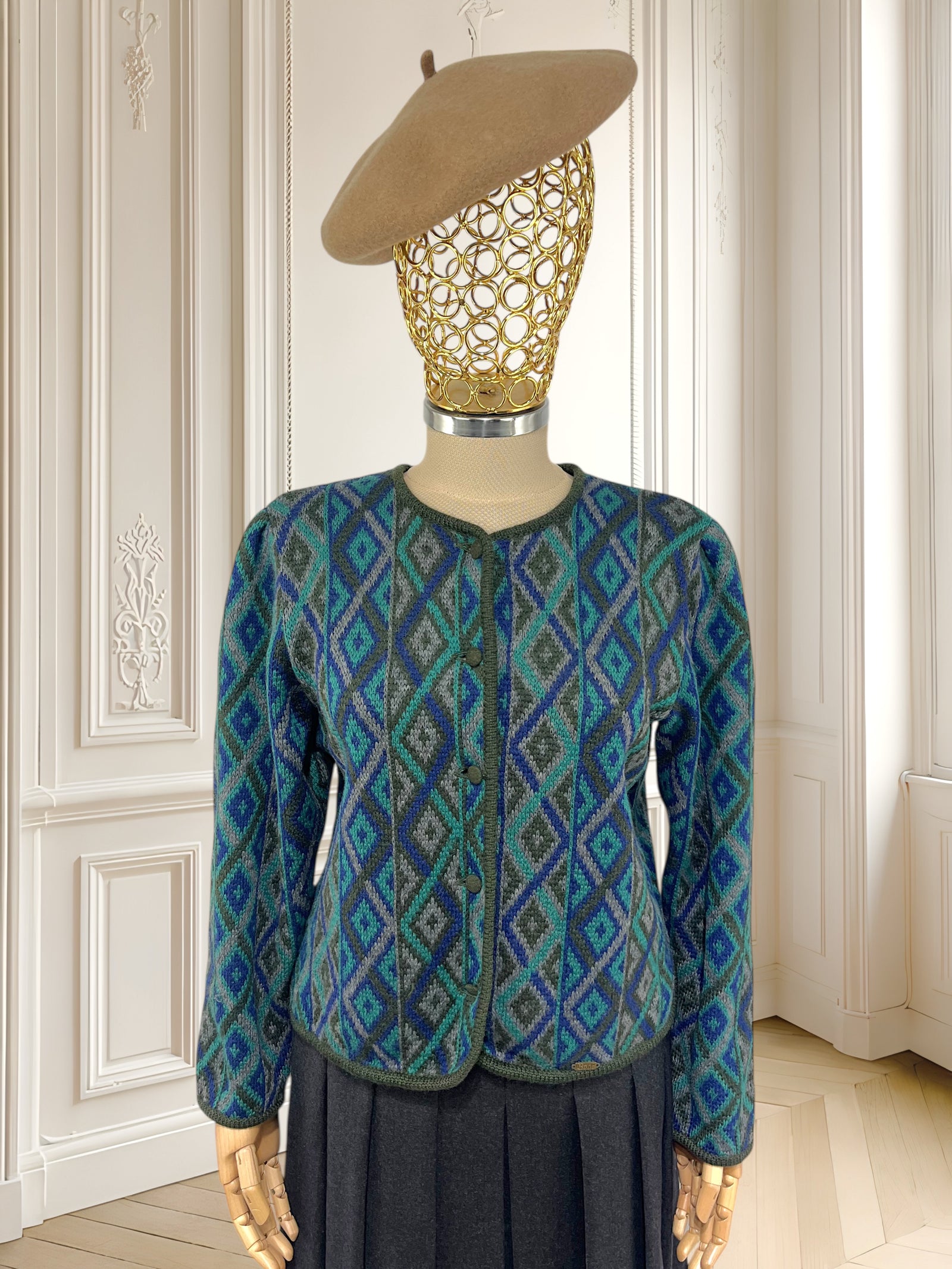 Cardigan vintage din lână potrivit pentru M/L
