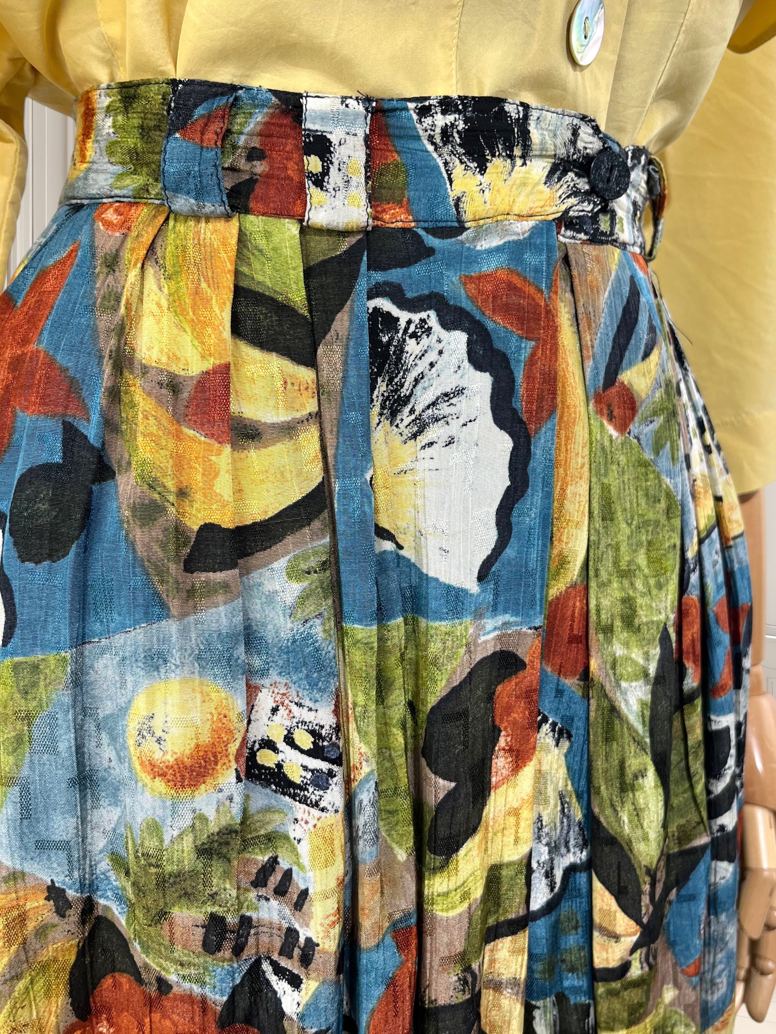 Pantaloni vintage din vâscoză mărimea L