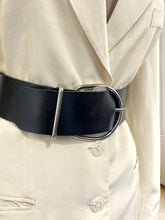 Încarcă imaginea în vizualizatorul Galerie, Centură lată din piele
