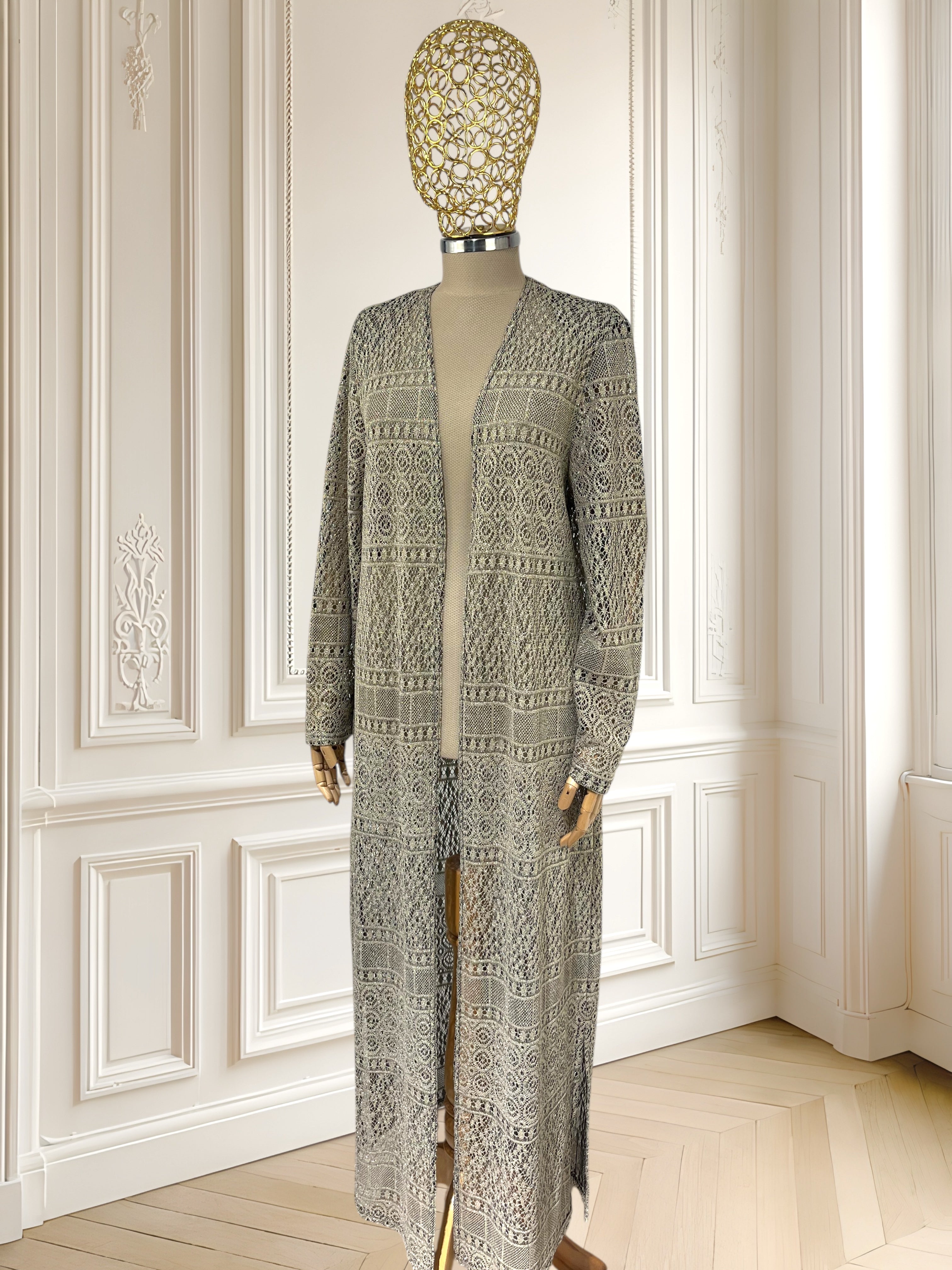 Cardigan tricotat cu reflexii metalice potrivit pentru M/L