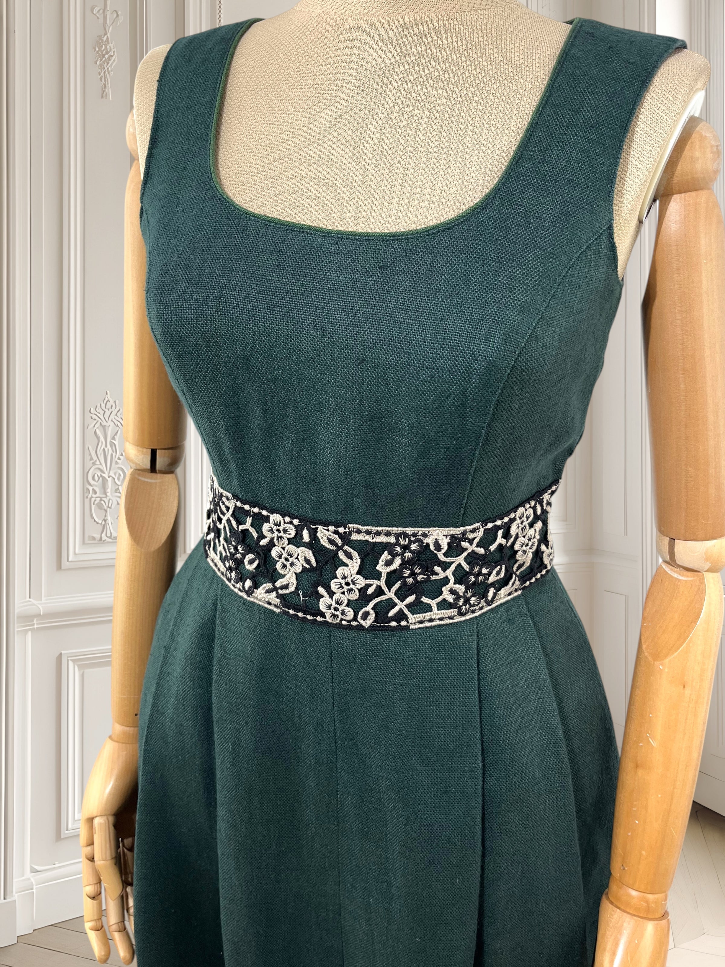 Rochie vintage din in mărimea XS