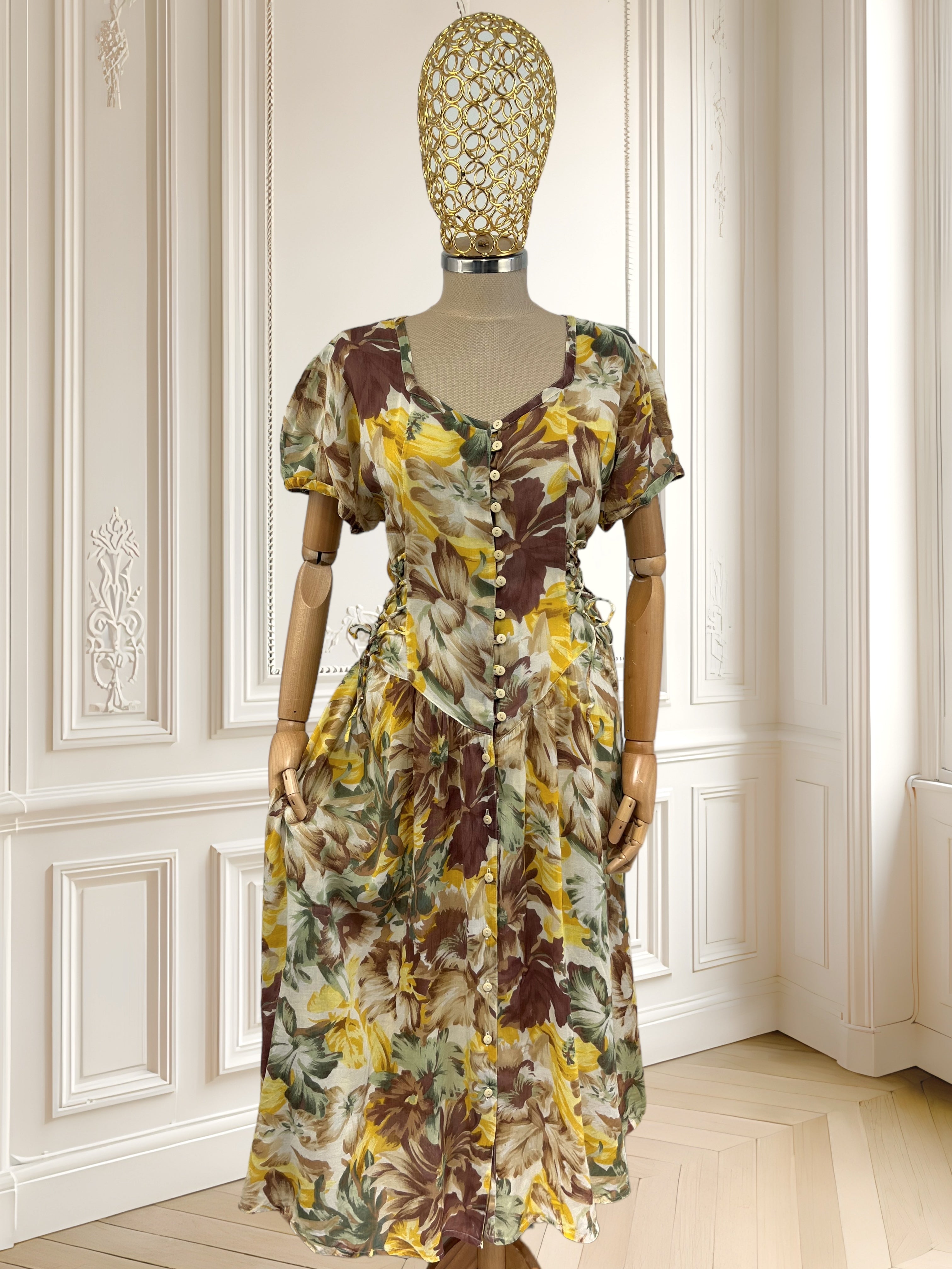 Rochie vintage din pânză fină de vâscoză potrivită pentru M/L
