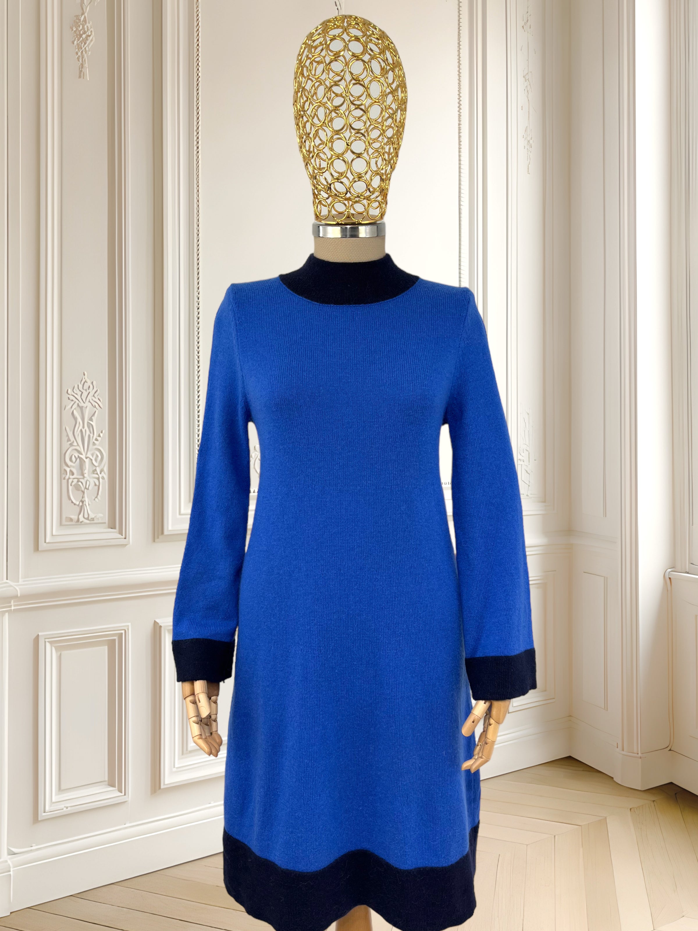 Rochie pufoasă din amestec de lână și alpaca potrivită pentru S/M