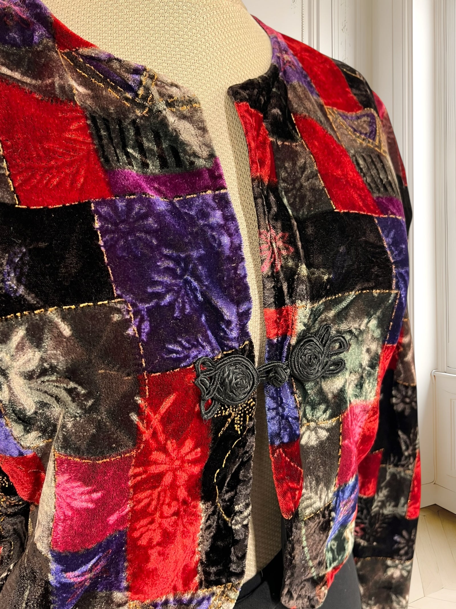 Sacou vintage din catifea potrivit pentru M/L