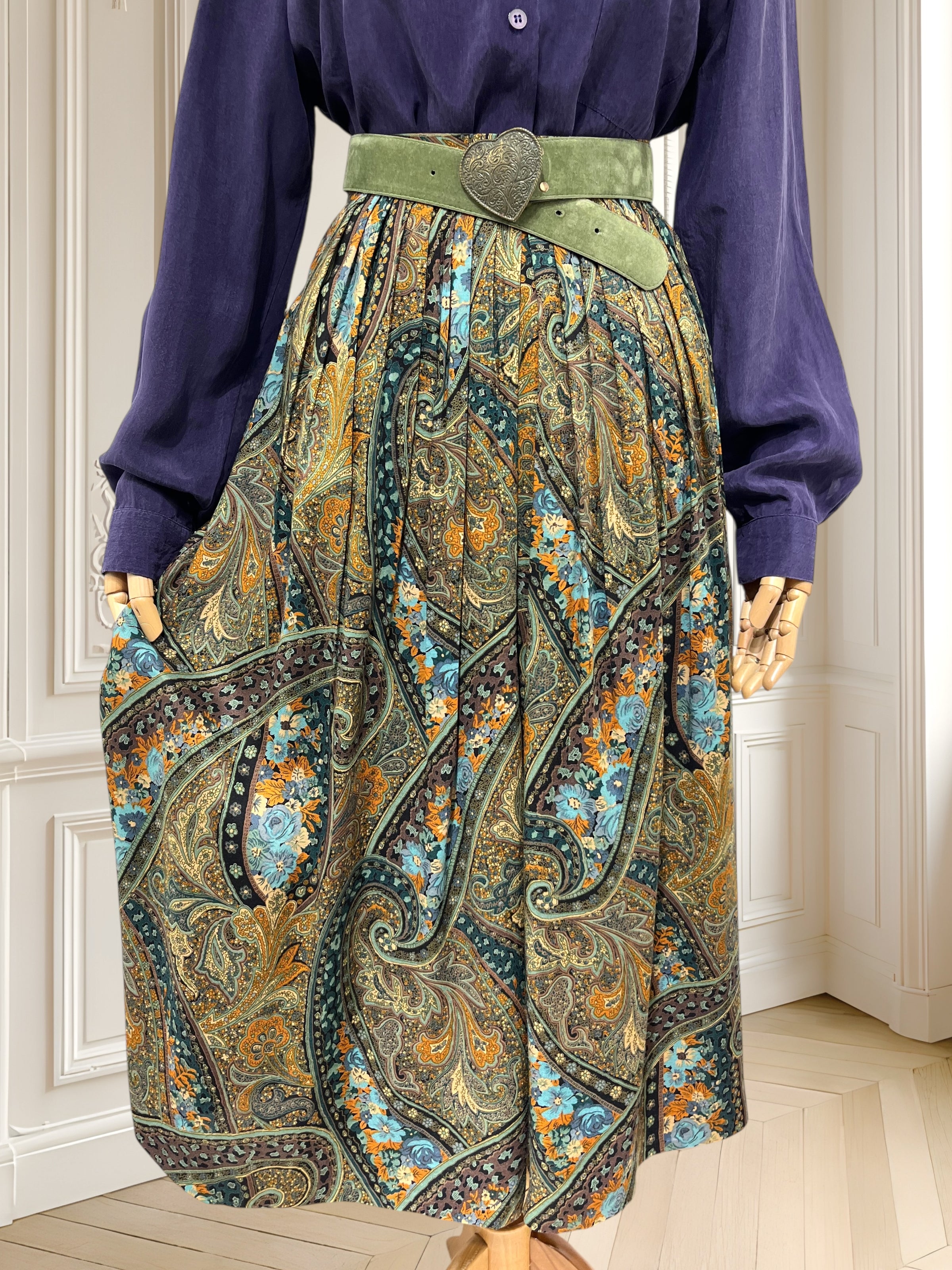 Fustă vintage din vâscoză cu print paisley mărimea M