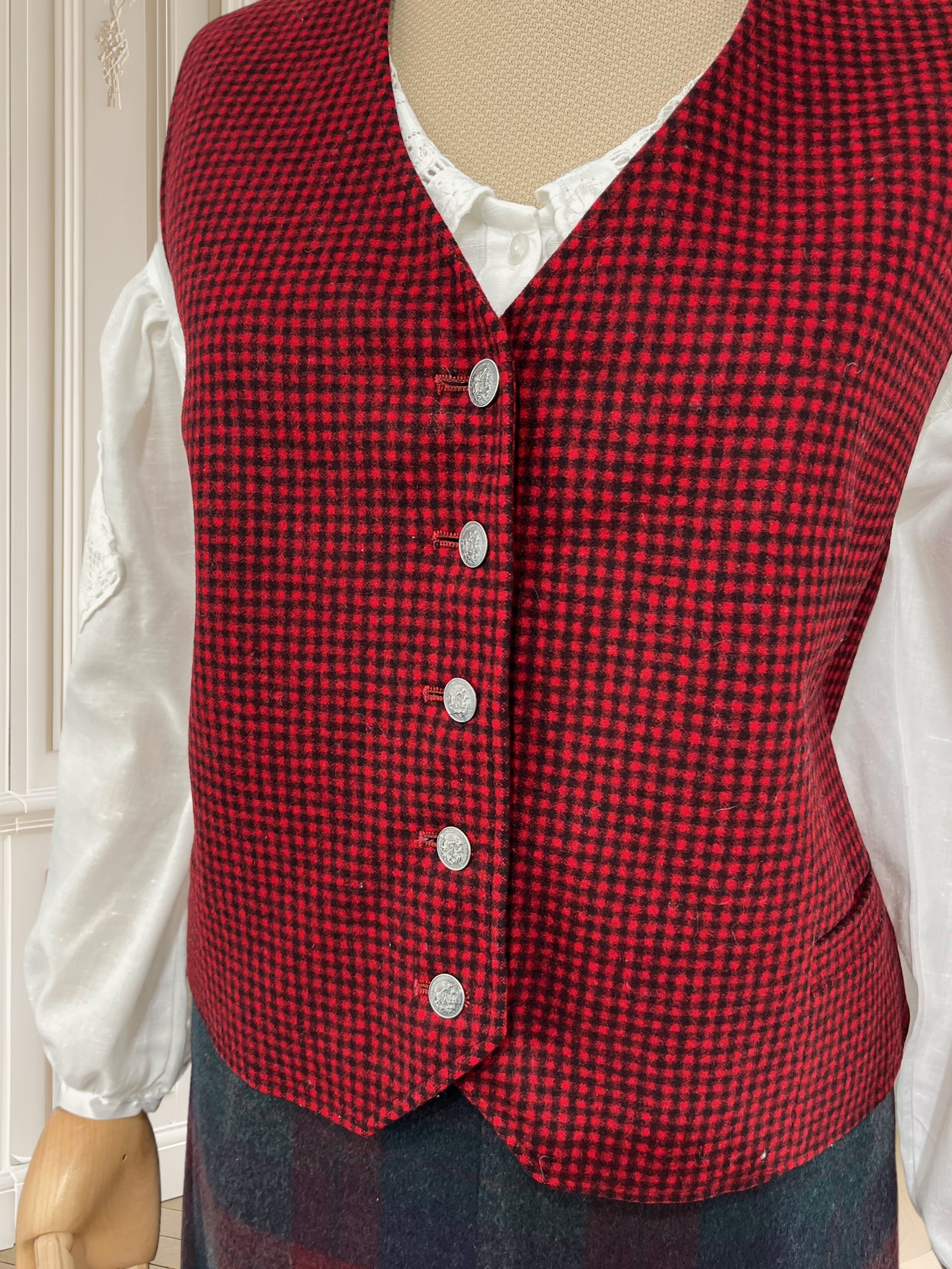 Vestă vintage din lână potrivită pentru L/XL