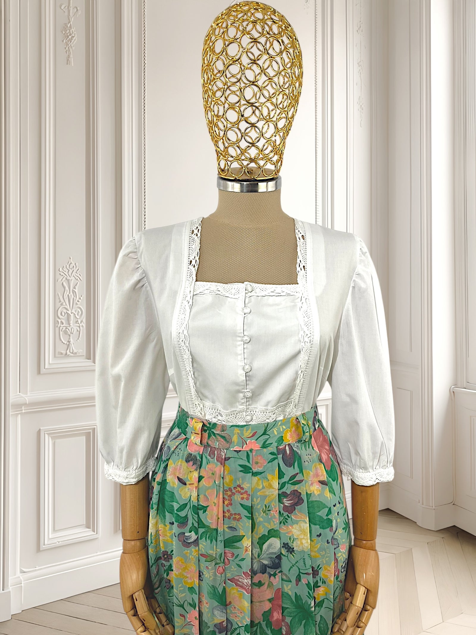 Cămașă vintage albă cu broderie mărimea L