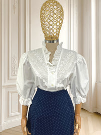 Cămașă vintage albă cu broderie mărimea XL