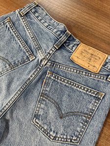 Jeans vintage Levi's mărimea XS