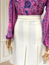 Încarcă imaginea în vizualizatorul Galerie, Fustă plisată albă mărimea M
