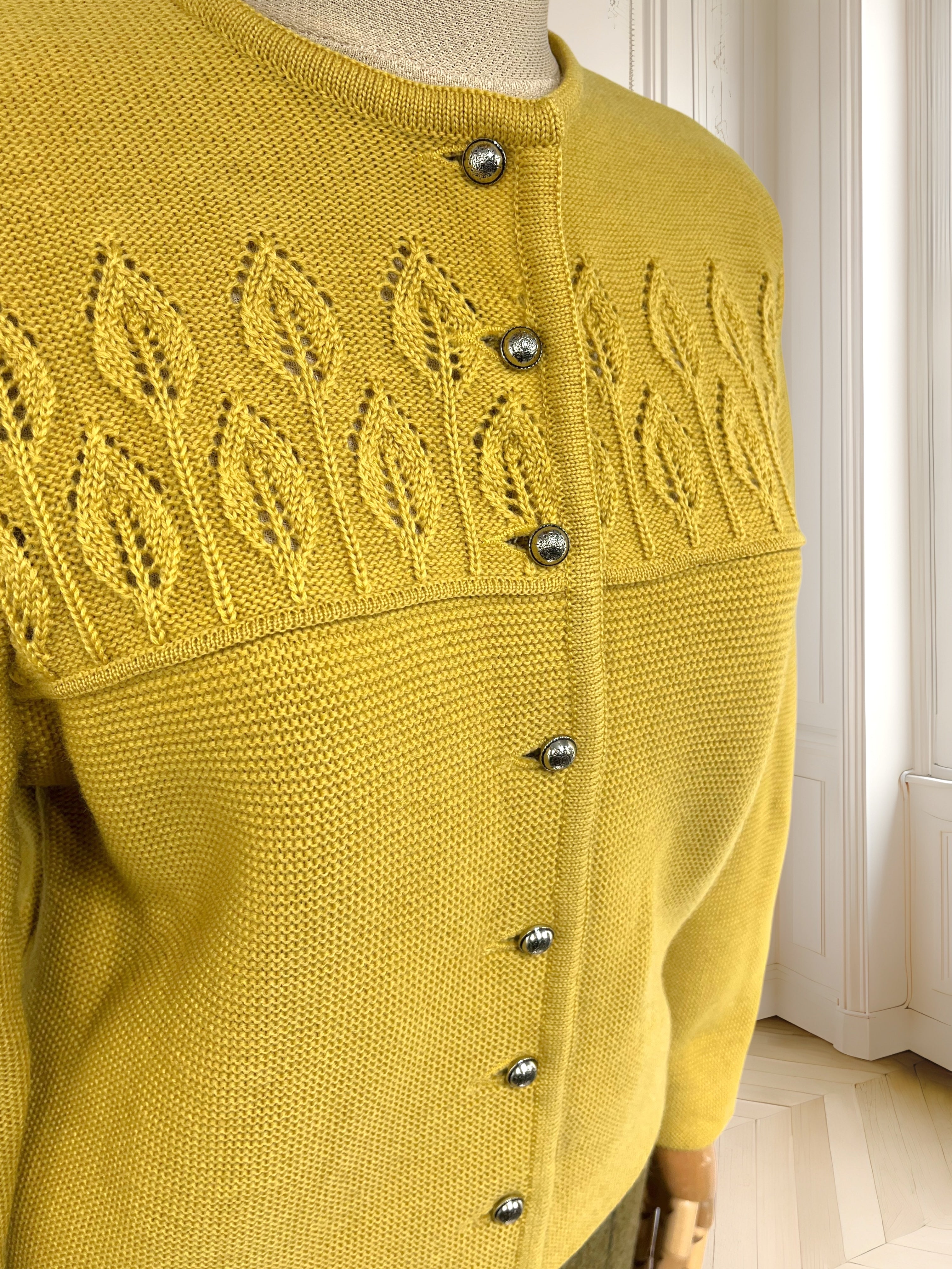 Cardigan vintage din lână pură mărimea L