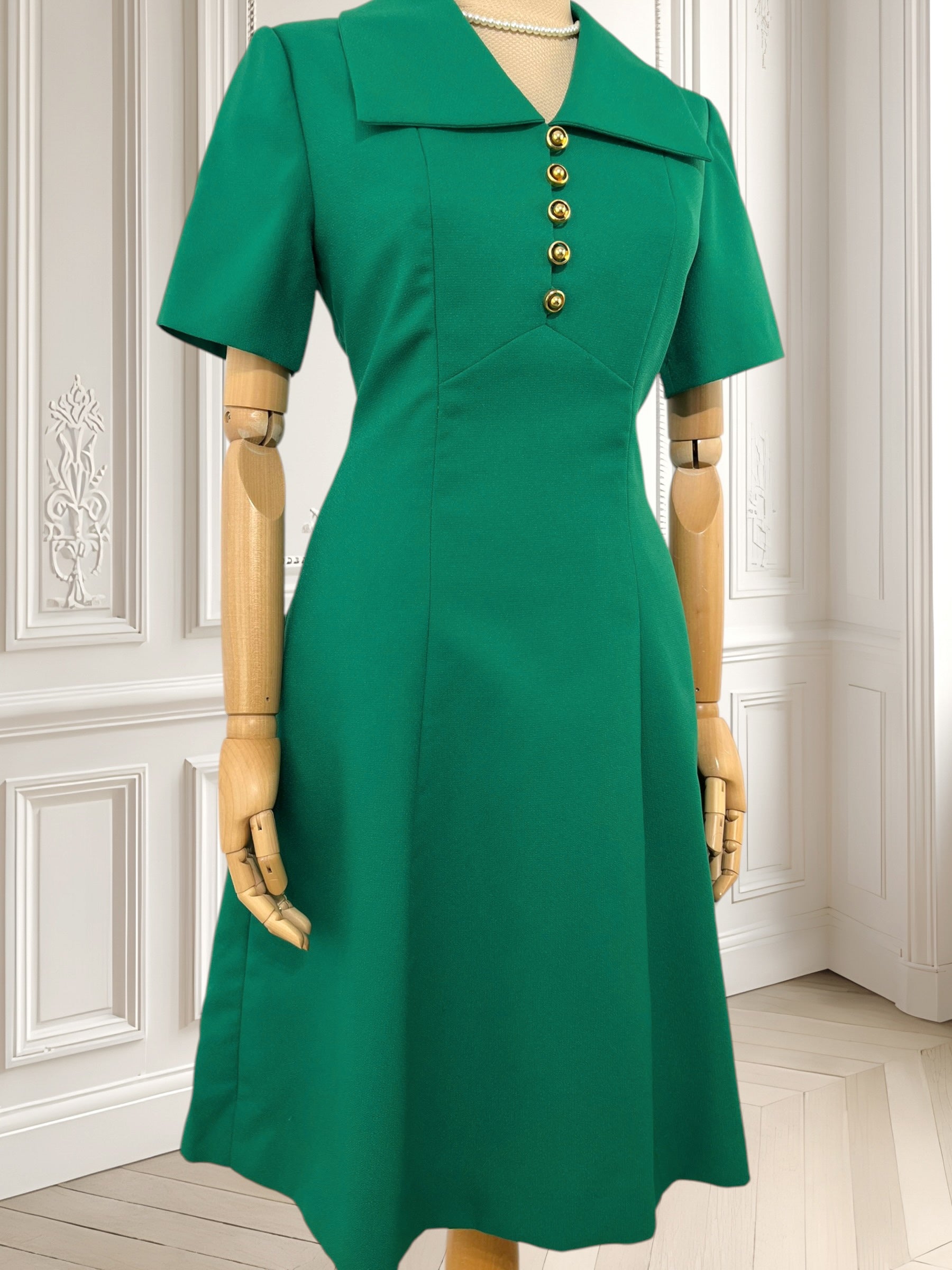 Rochie vintage lucrată manual mărimea S