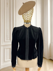 Sacou vintage din catifea potrivit pentru S/M