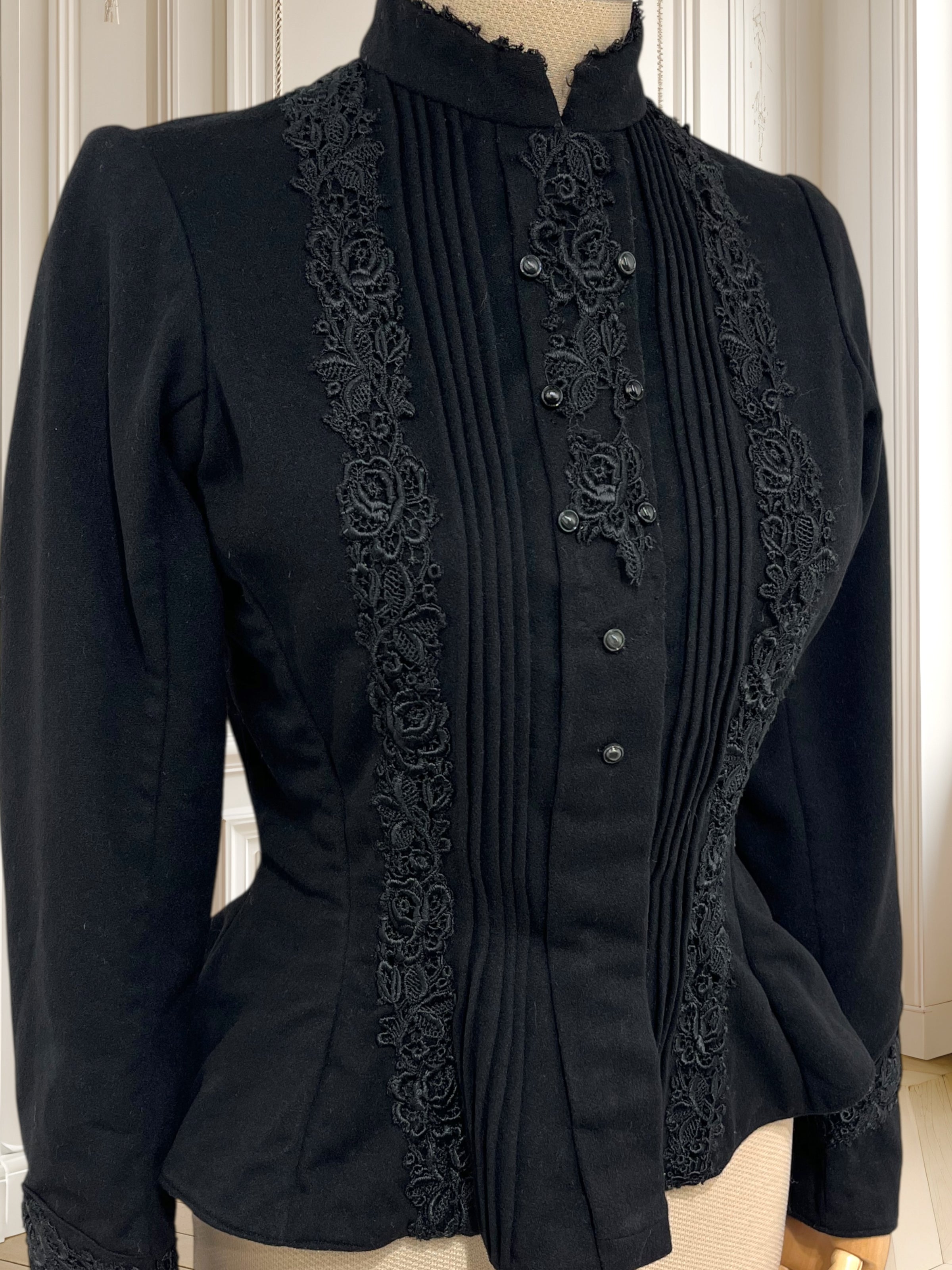 Sacou vintage lucrat manual mărimea S
