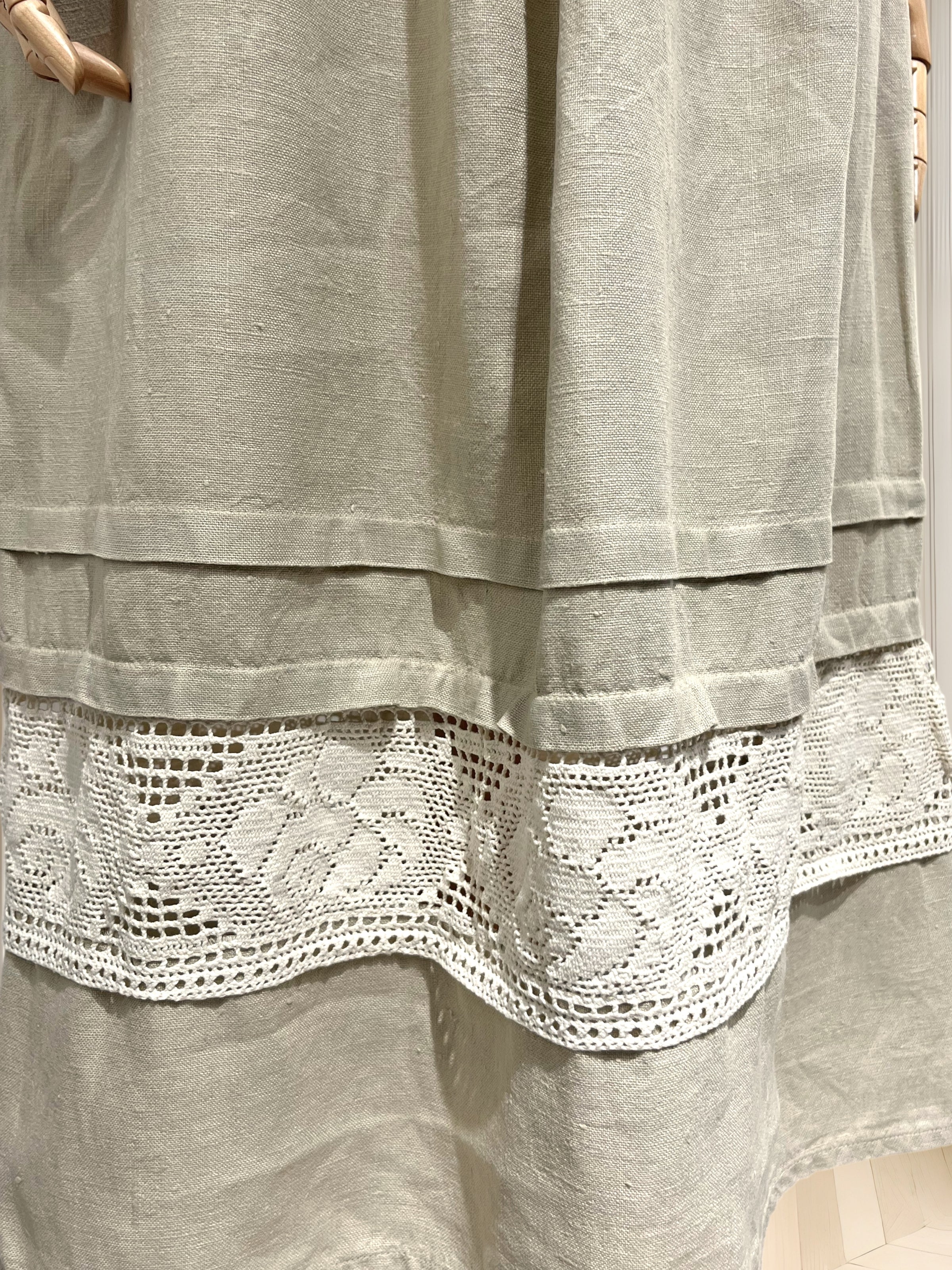 Fustă crem din in cu broderie mărimea L