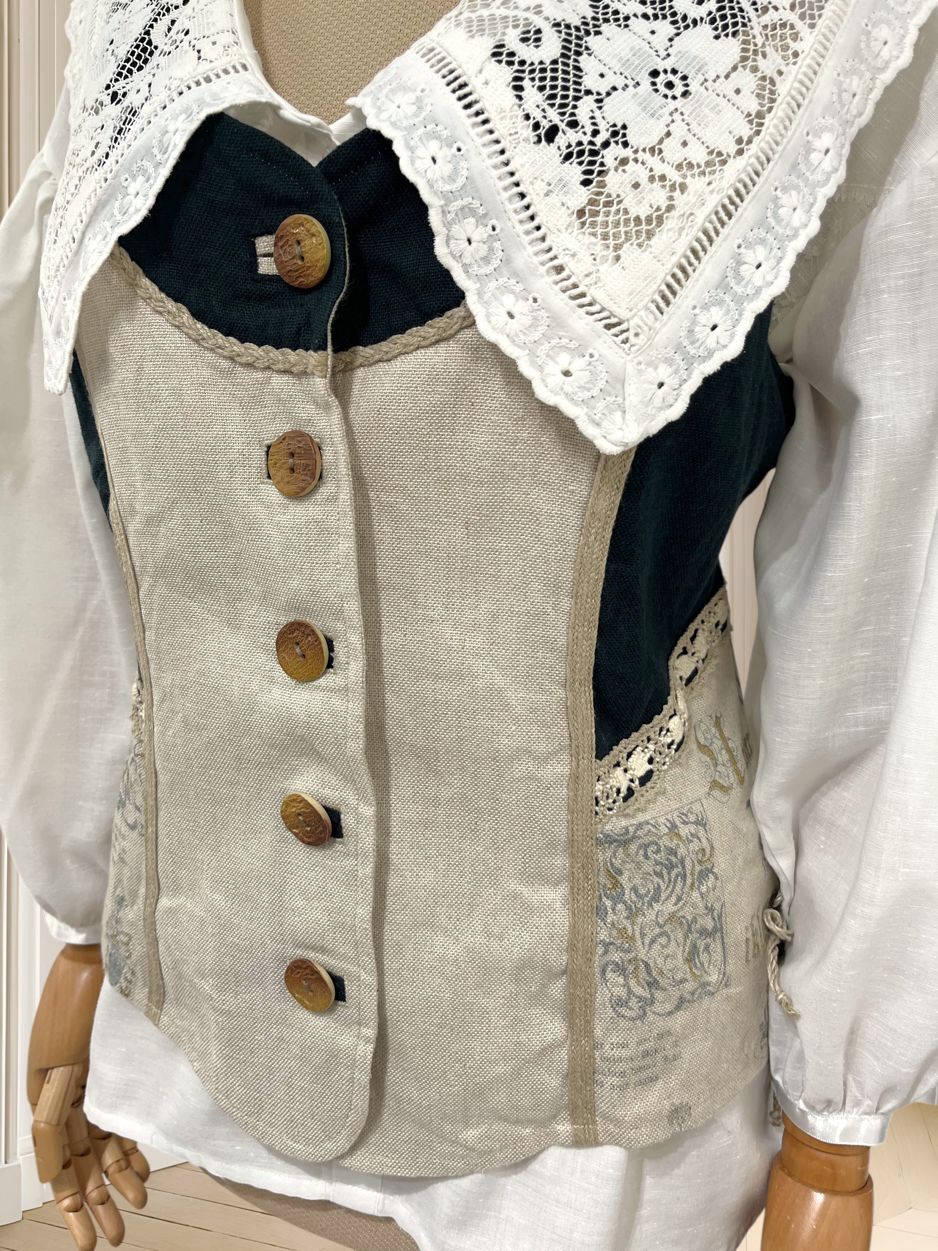 Top vintage din in potrivit pentru M/L