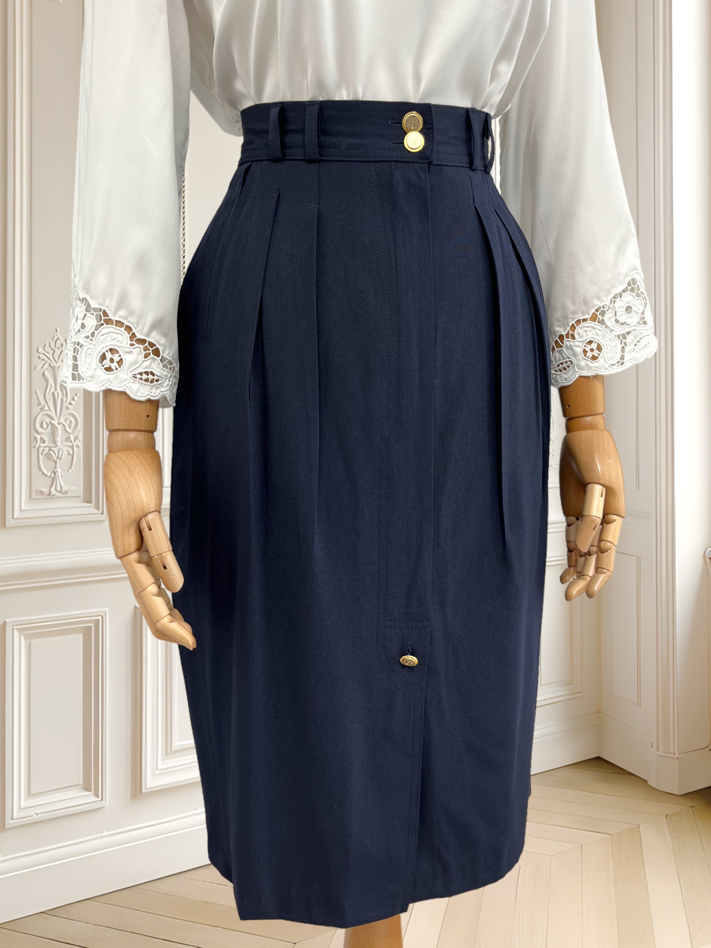 Fustă conică bleumarin mărimea S