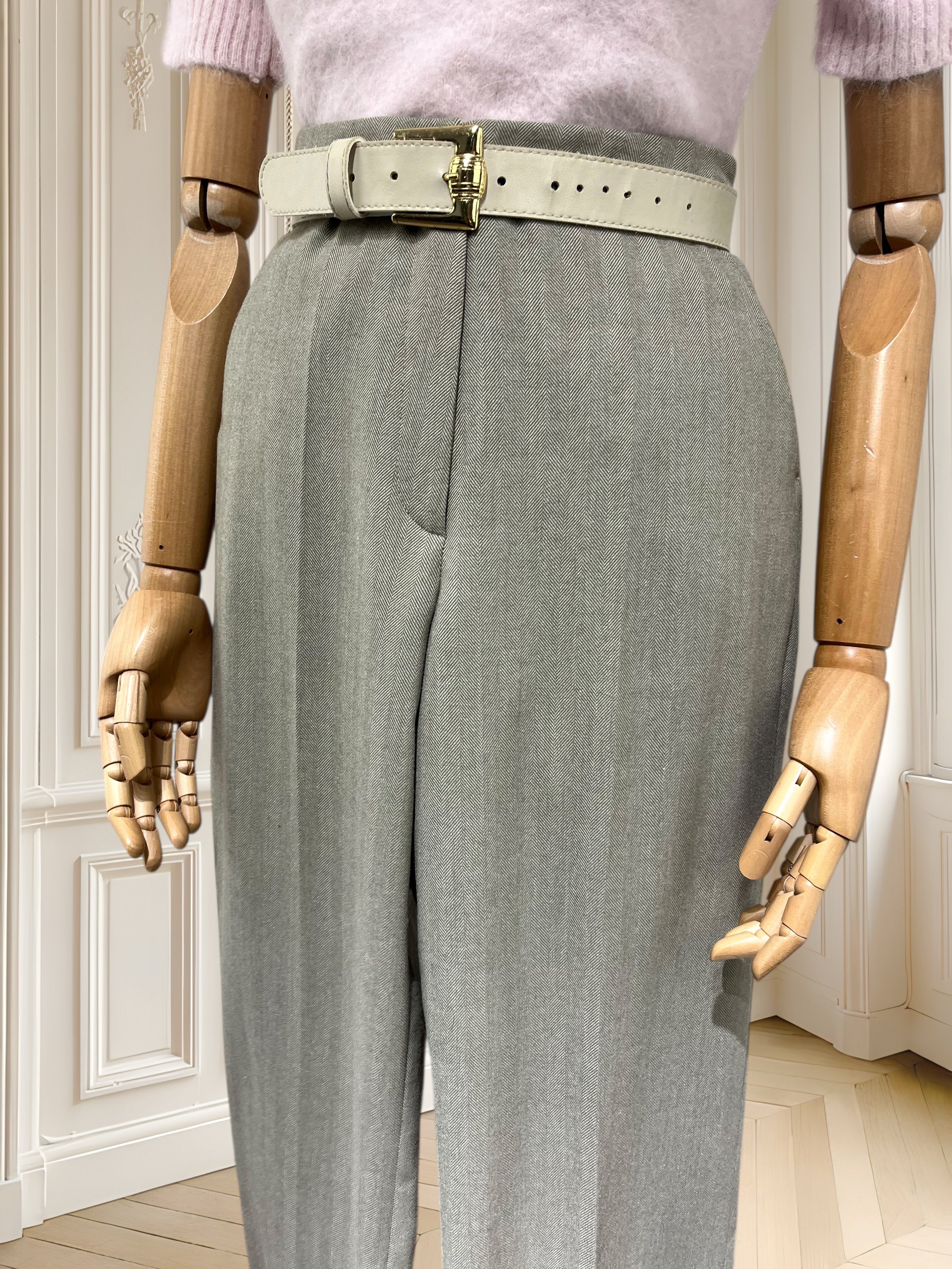 Pantaloni cu talie înaltă mărimea S