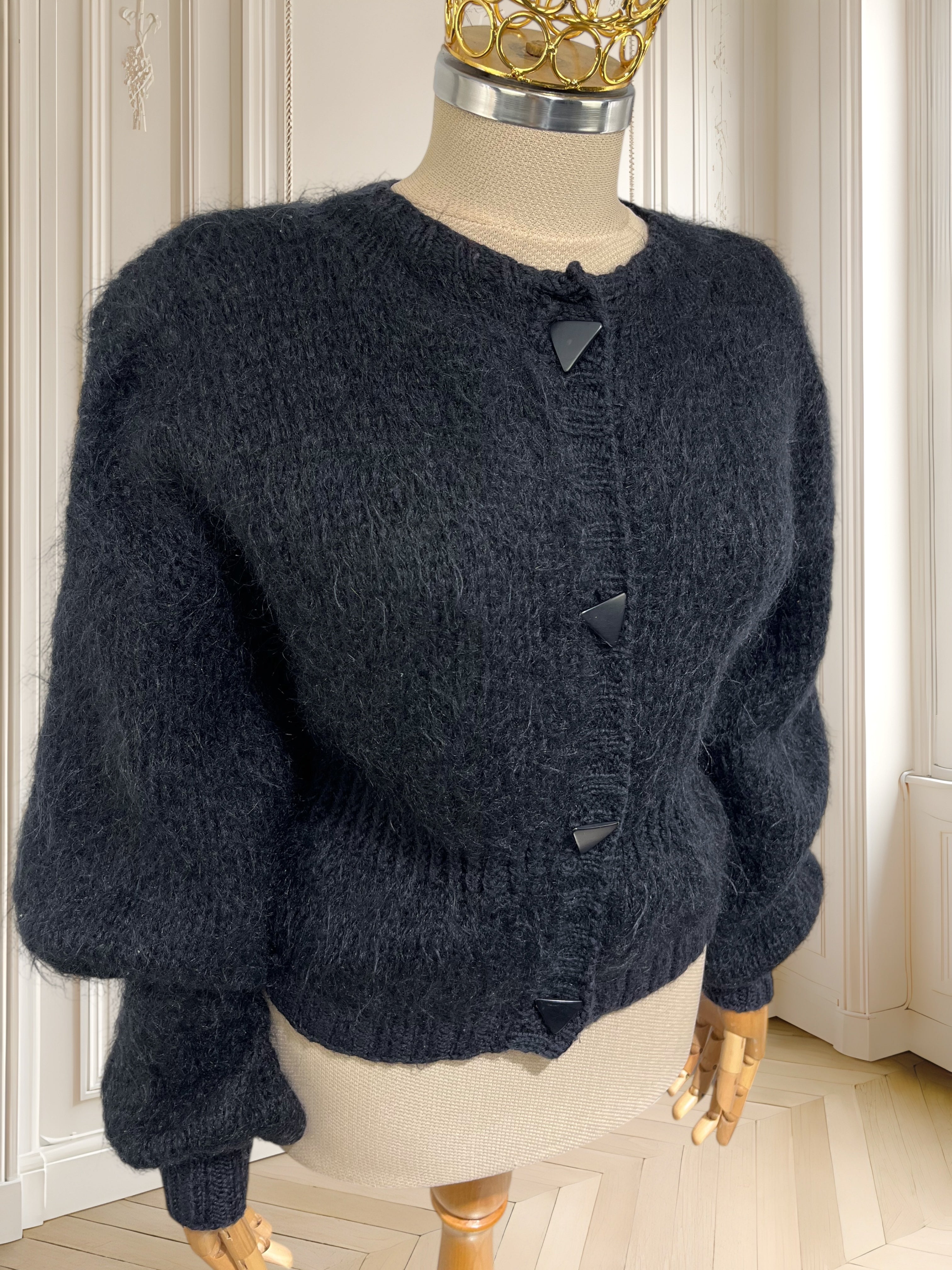 Cardigan lucrat manual din amestec de mohair potrivit pentru L/XL